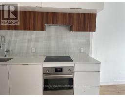 913 - 185 Roehampton Avenue, Toronto, ON M4P0C6 Photo 7