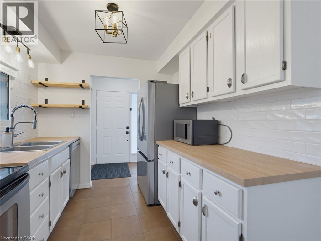 3 Bed, 2 Bath House for Rent in London – 132 SUNDRIDGE Crescent, London – MLS# 40872688 - Image 12