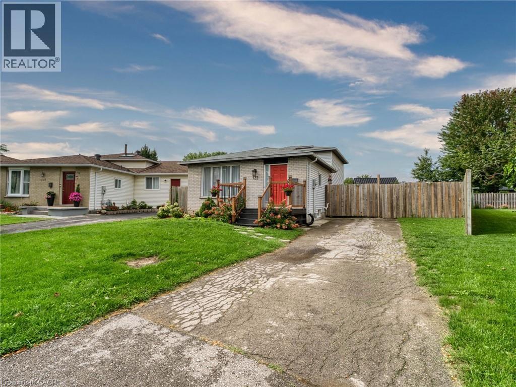 3 Bed, 2 Bath House for Rent in London – 132 SUNDRIDGE Crescent, London – MLS# 40872688 - Image 3