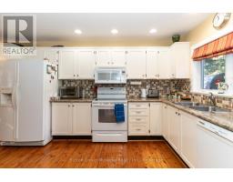451 Muskoka Rd #10 Road, Huntsville, ON P0B1L0 Photo 10