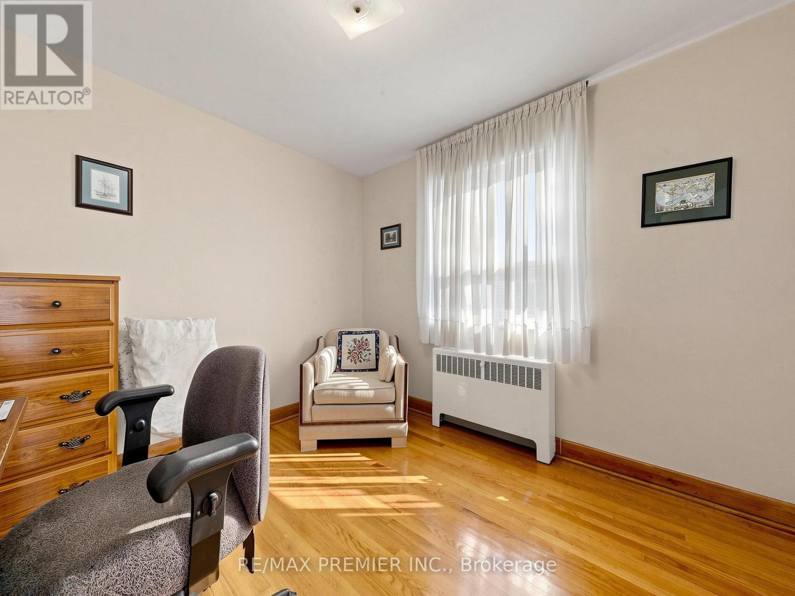 14 Shaneen Boulevard, Toronto, ON photo 16