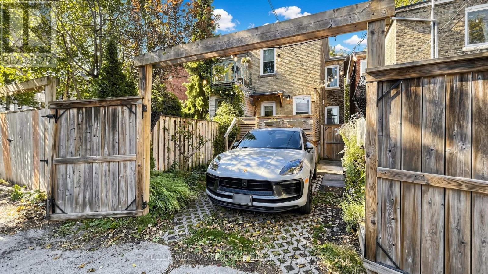 69 COADY AVENUE - 38