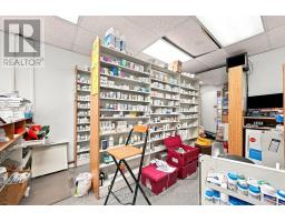1568 Queen Street E, Toronto, ON M4L1E9 Photo 17