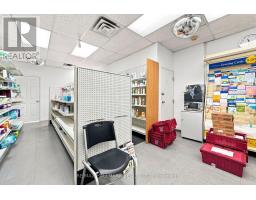 1568 Queen Street E, Toronto, ON M4L1E9 Photo 8