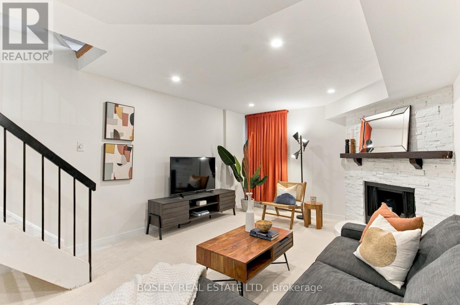 14 LOUNT STREET - 36