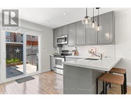 14 Lount Street, Toronto, ON M4J5A2 Photo 15