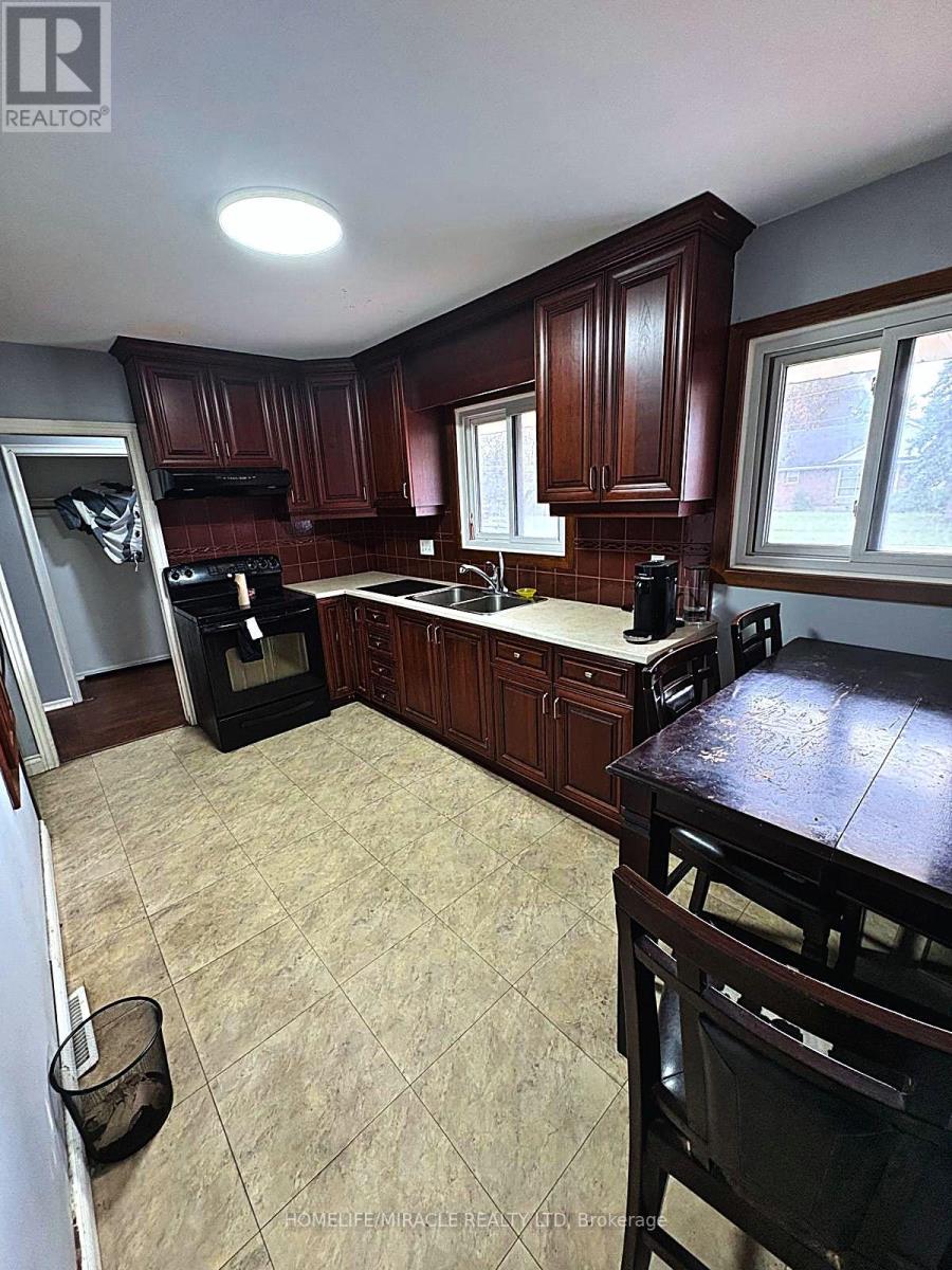 76 Switzer Drive, Oshawa, ON