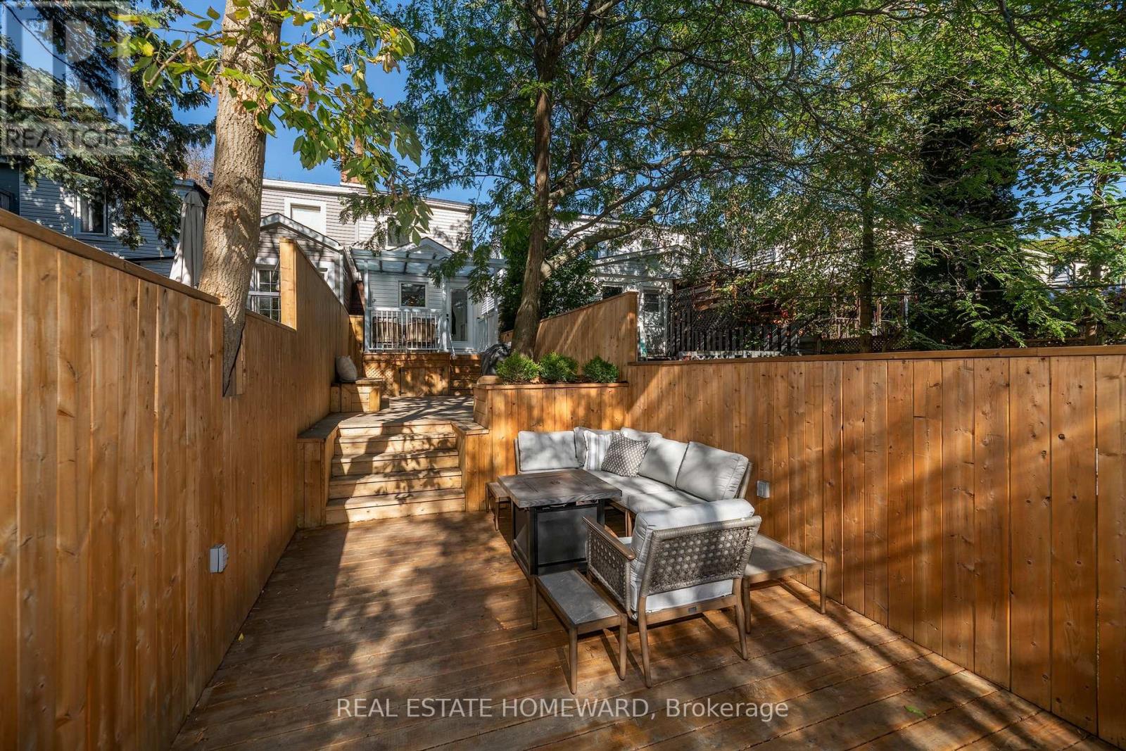 115 Wildwood Crescent, Toronto, ON photo 19