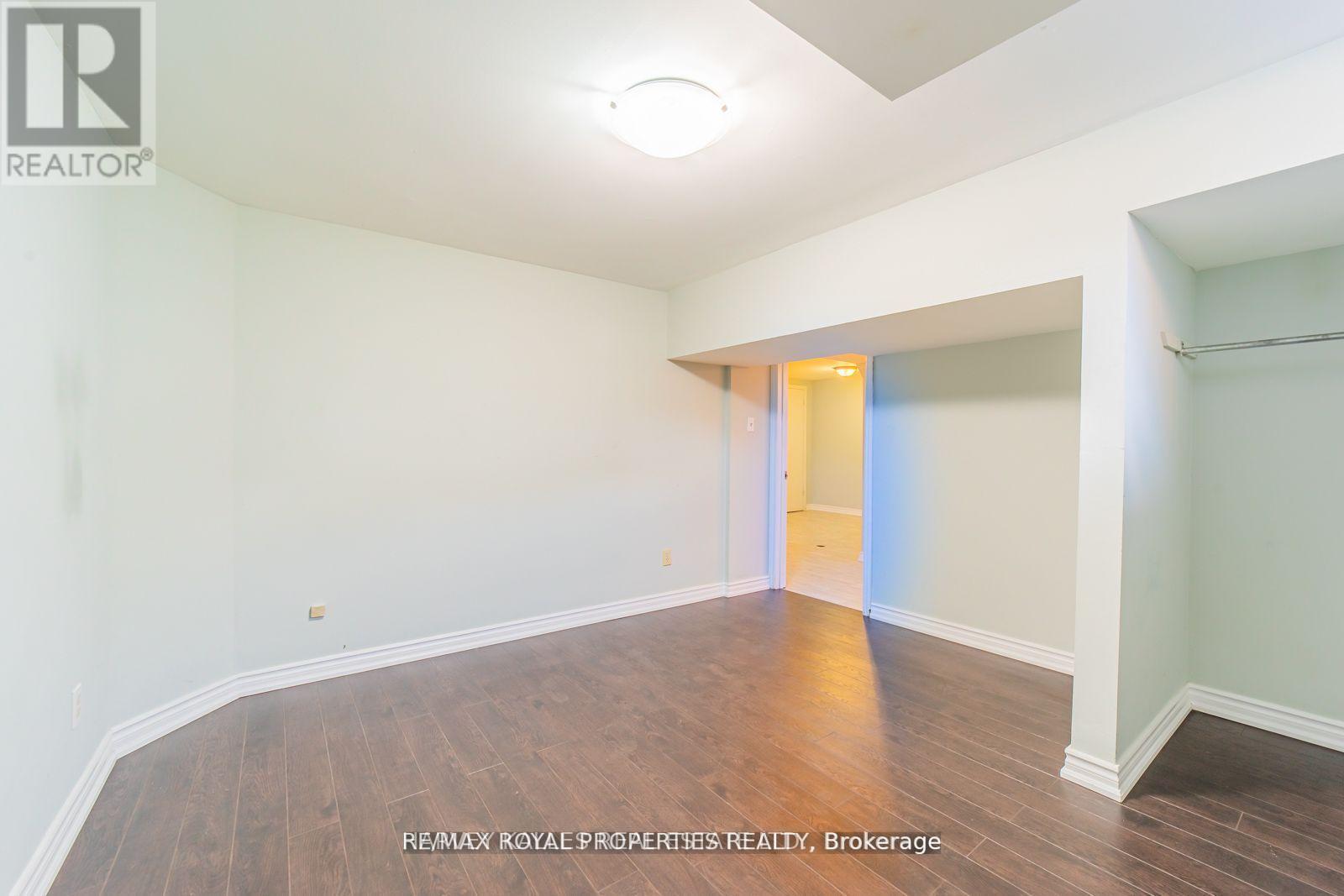 1639 Middleton Street South, Pickering, ON photo 29