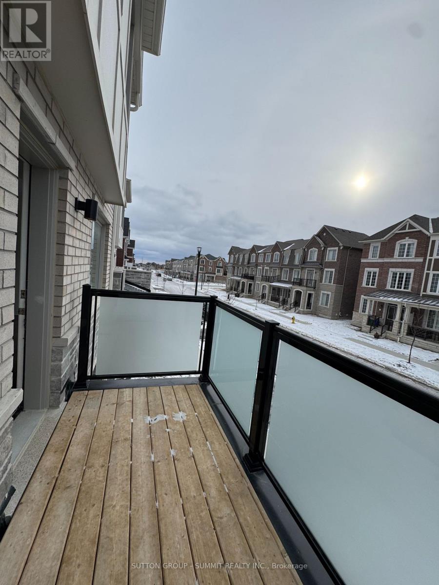 3355 Thunderbird Prom, Pickering, ON photo 18