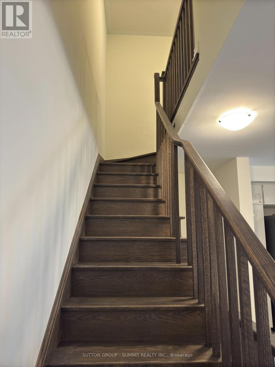 3355 Thunderbird Prom, Pickering, ON photo 21