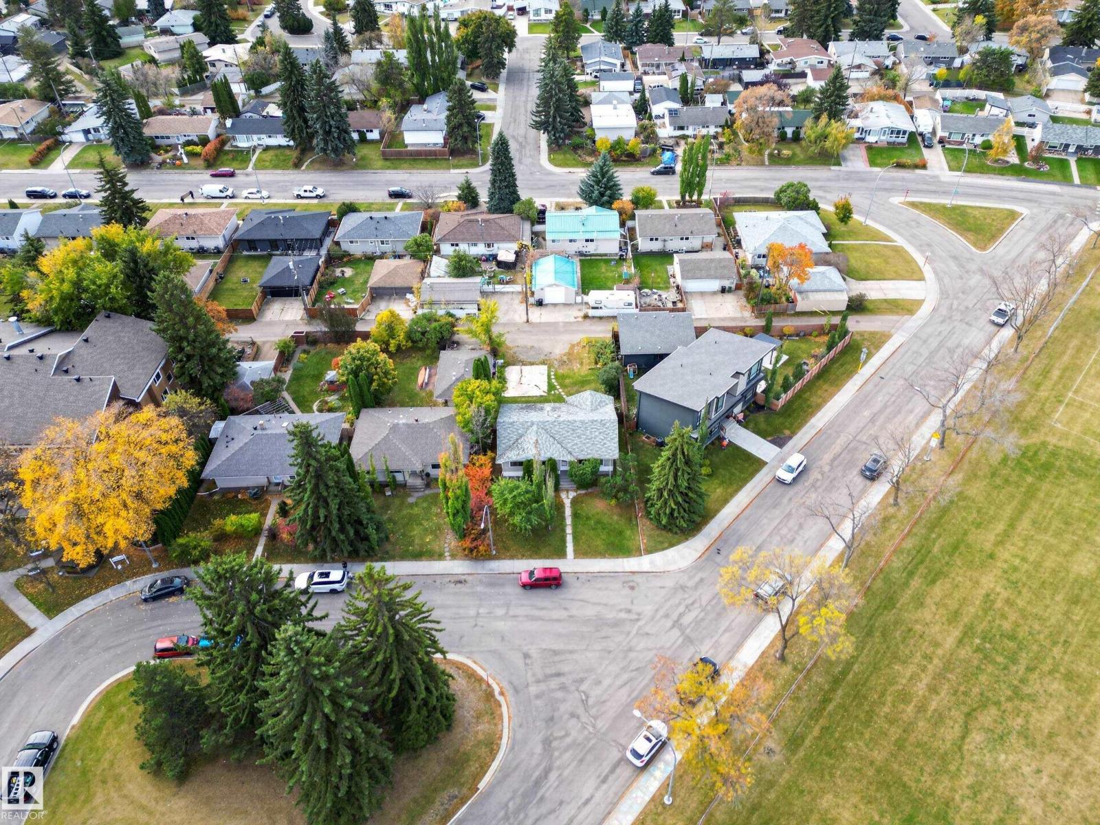6321 104 AV NW, photo 41 of 45
