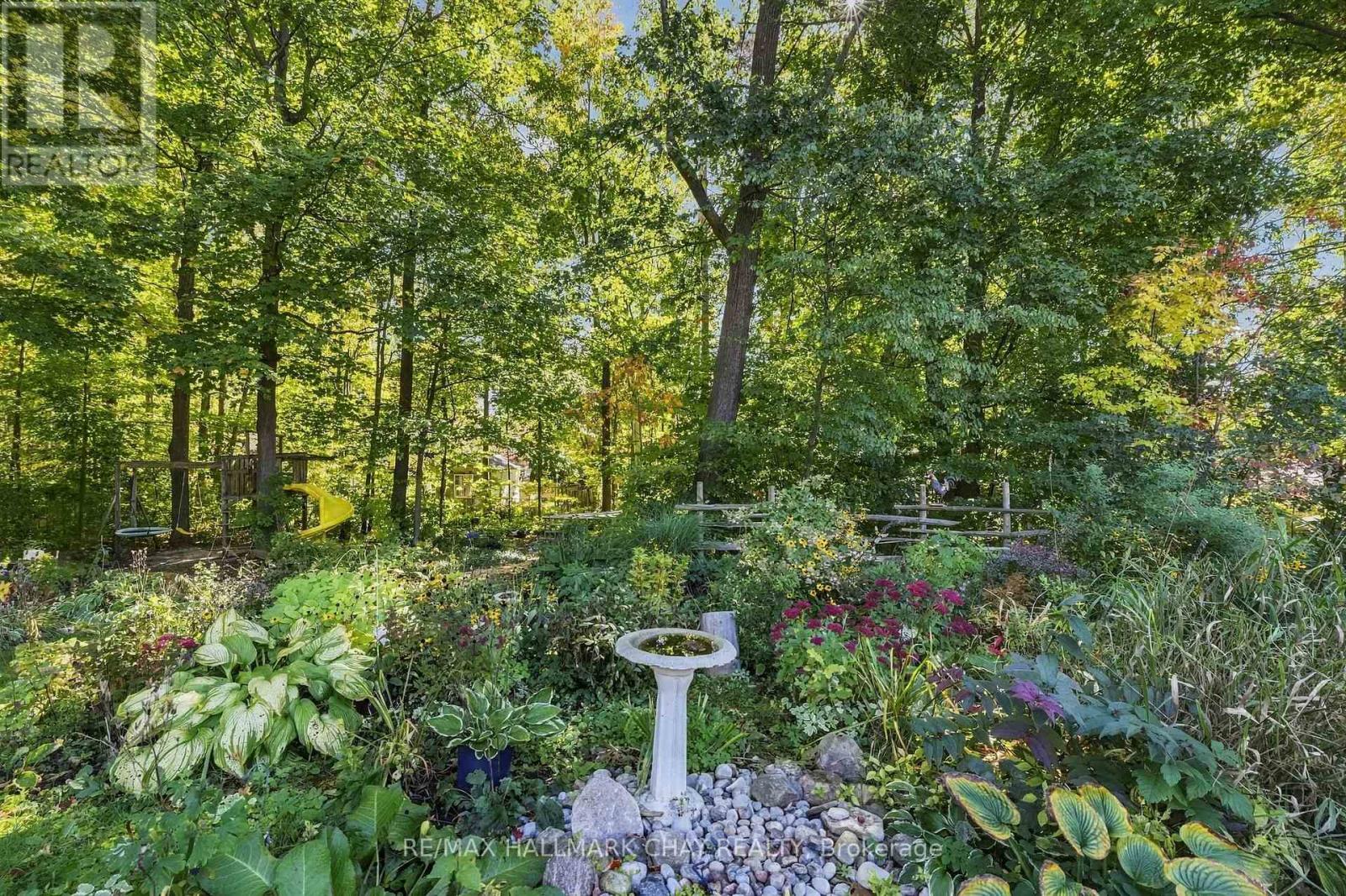 57 Belmont Crescent, Springwater photo 29