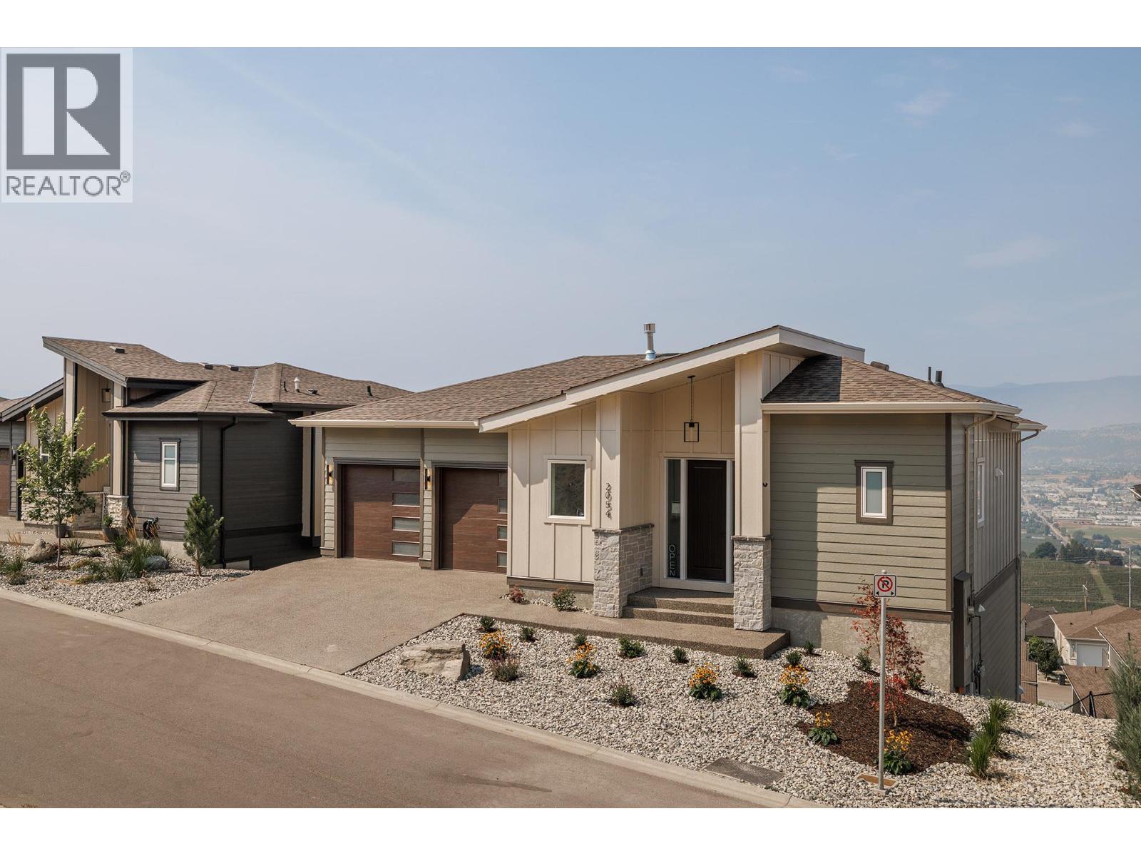 2054 Kentucky Crescent, Kelowna - Image 1