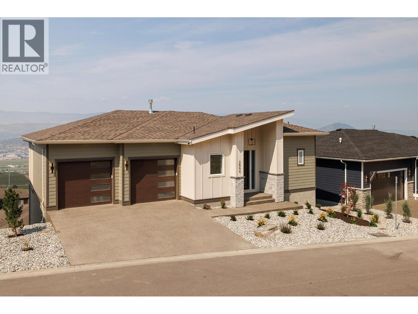 2054 Kentucky Crescent, Kelowna - Image 1
