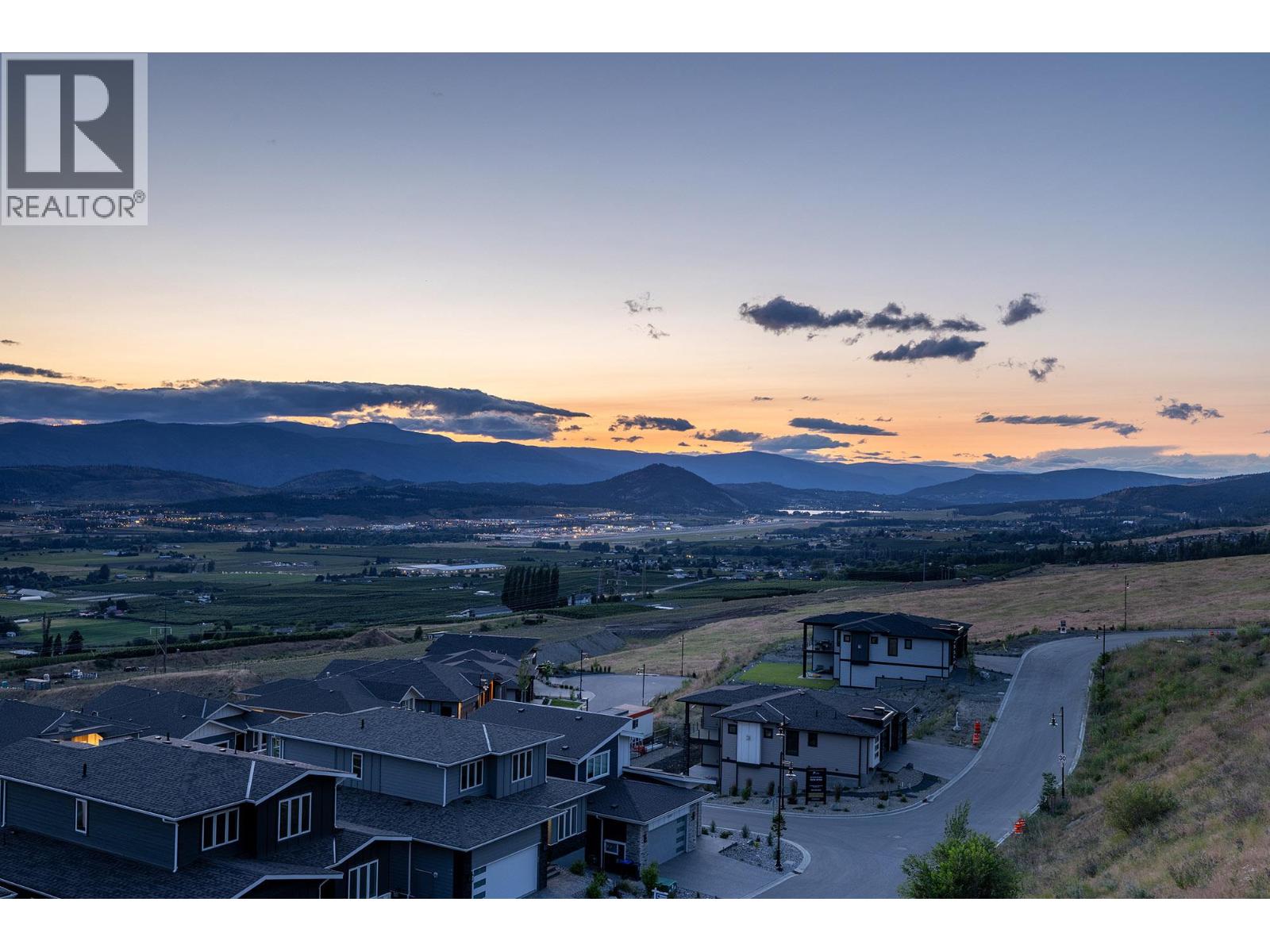 2054 Kentucky Crescent, Kelowna - Image 1