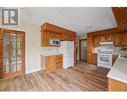 26 Shoal Bay Road thumbnail 14