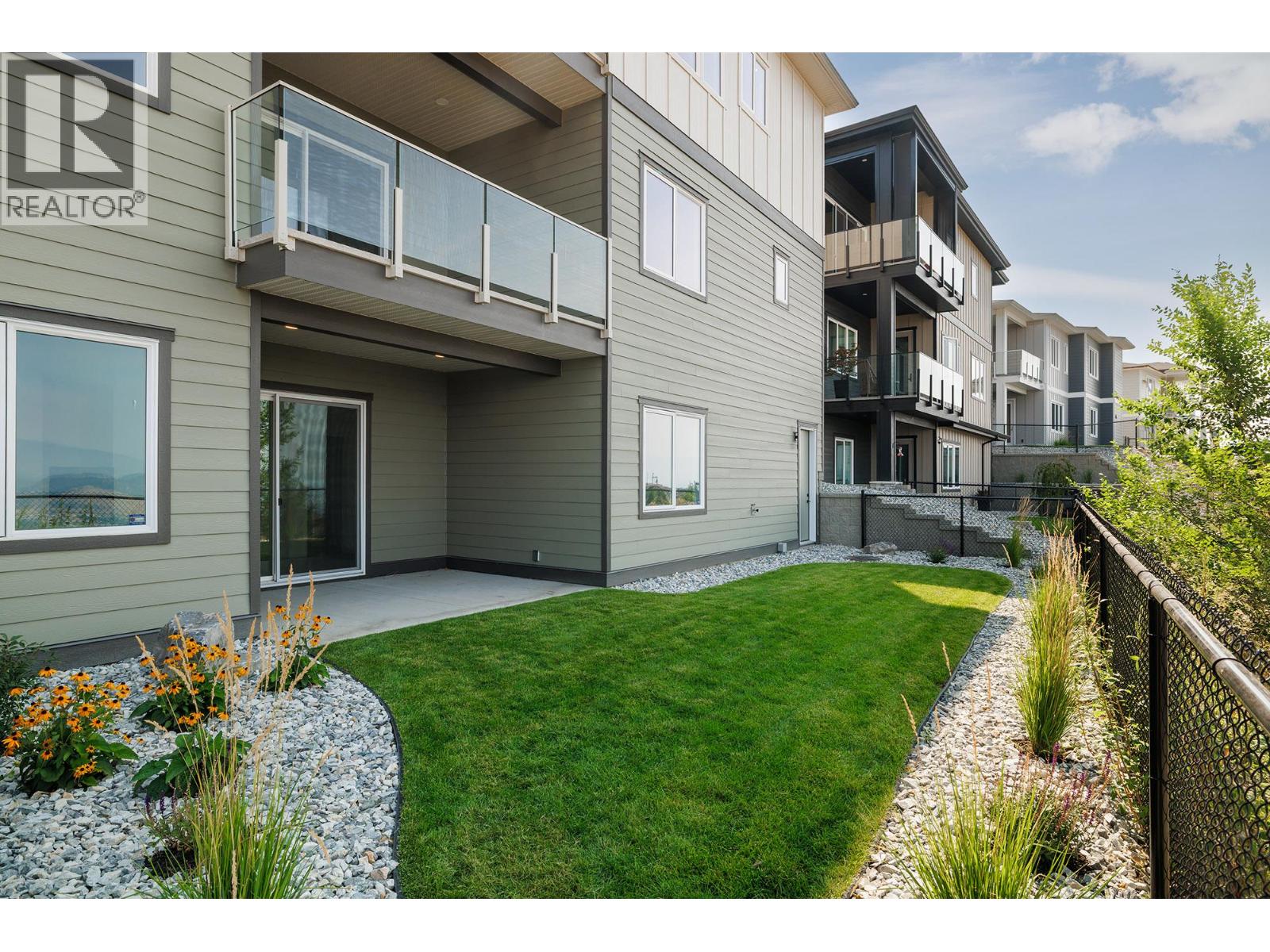 2054 Kentucky Crescent, Kelowna - Image 1