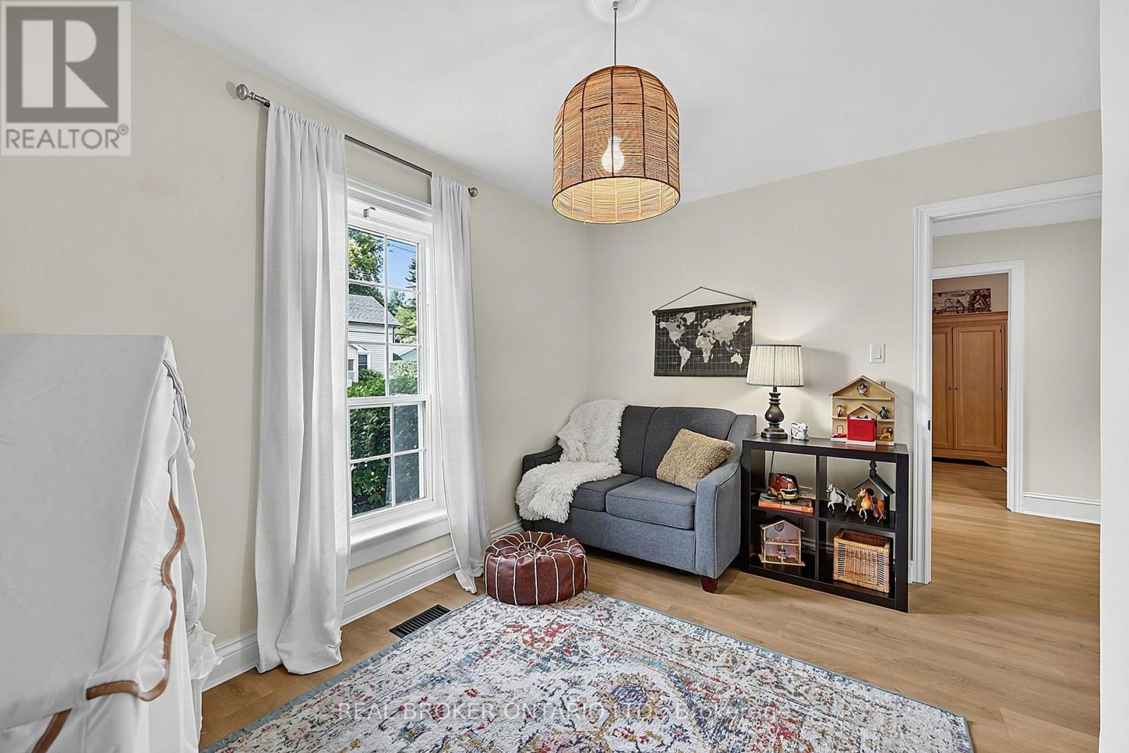 17 Mill Street, East Gwillimbury, ON photo 25