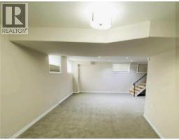 319 Moorlands Crescent, Kitchener, ON N2P0C5 Photo 15