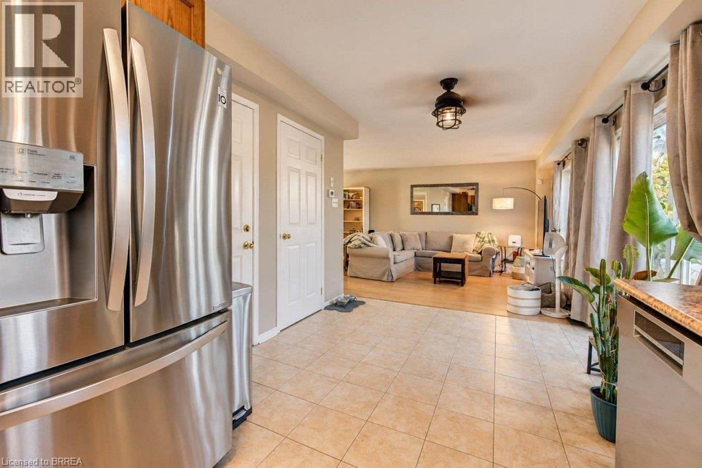 112 OSBORN Avenue - 17