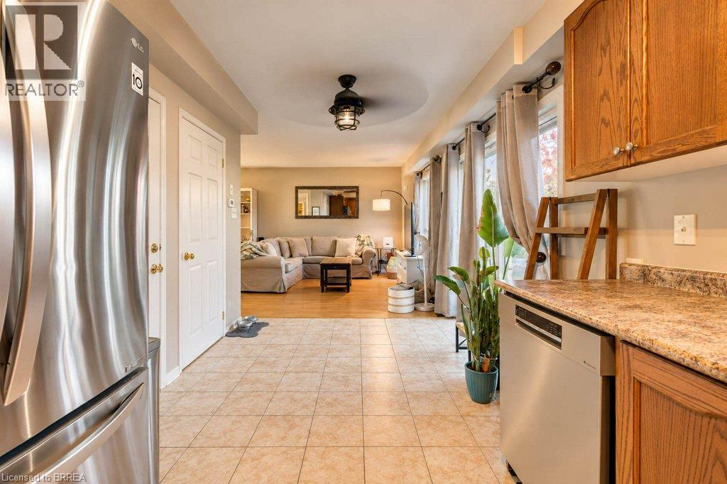 112 OSBORN Avenue - 18