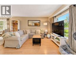 Living room - 112 Osborn Avenue, Brantford, ON N3T6S1 Photo 10