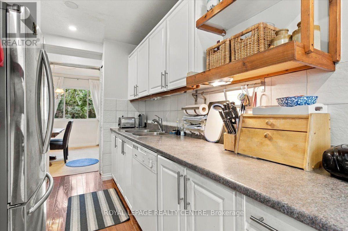 3581 ASH ROW CRESCENT - 11