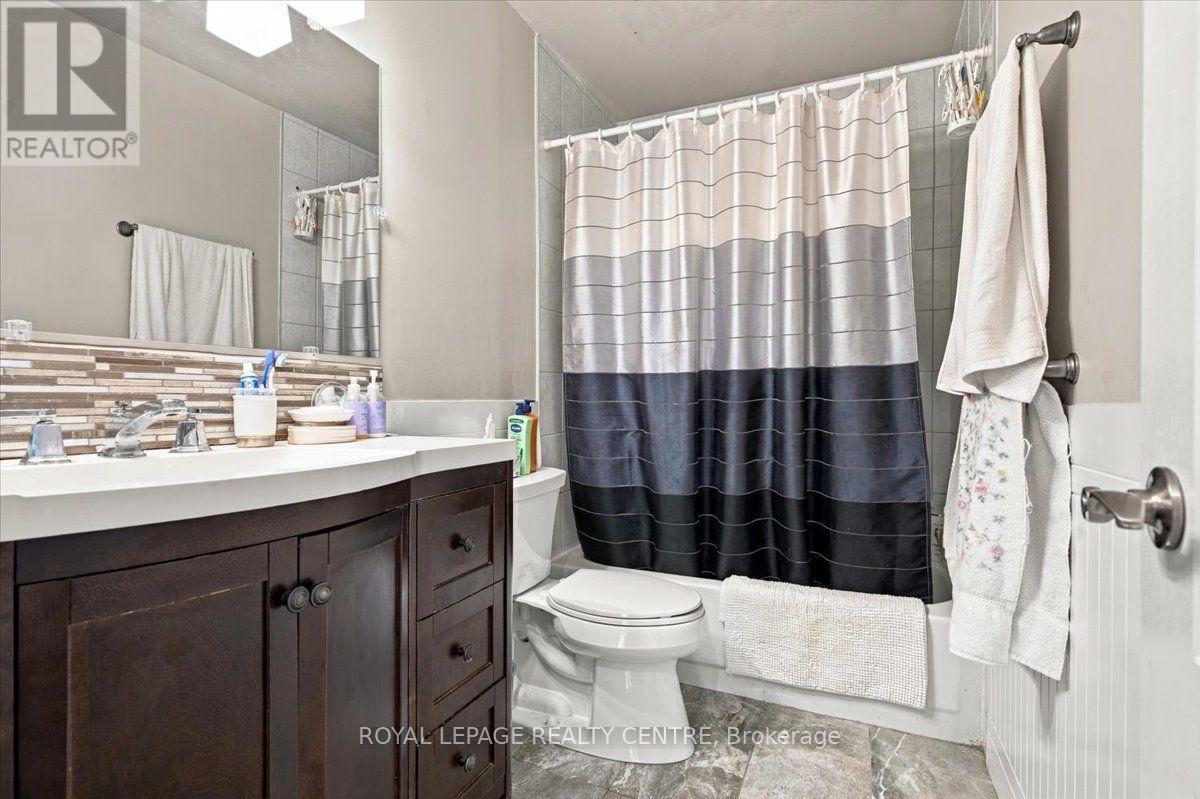 3581 Ash Row Crescent, Mississauga, ON photo 25