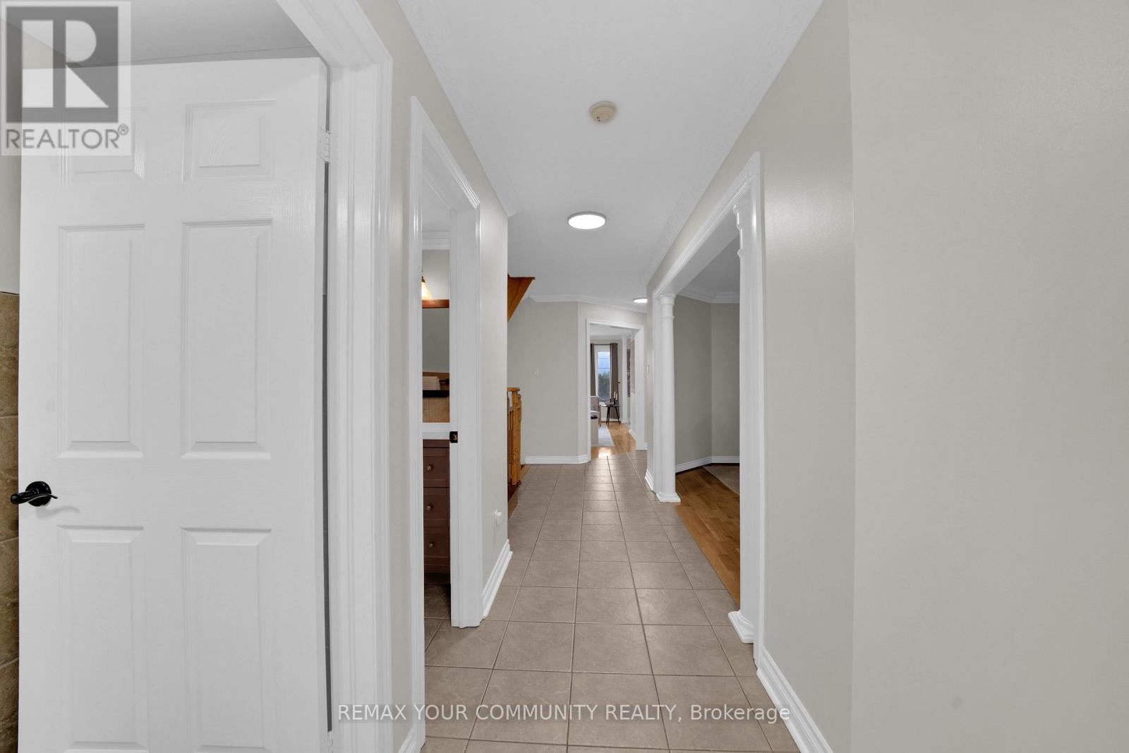 118 WATERBURY STREET, Caledon (Bolton East) — photo 8