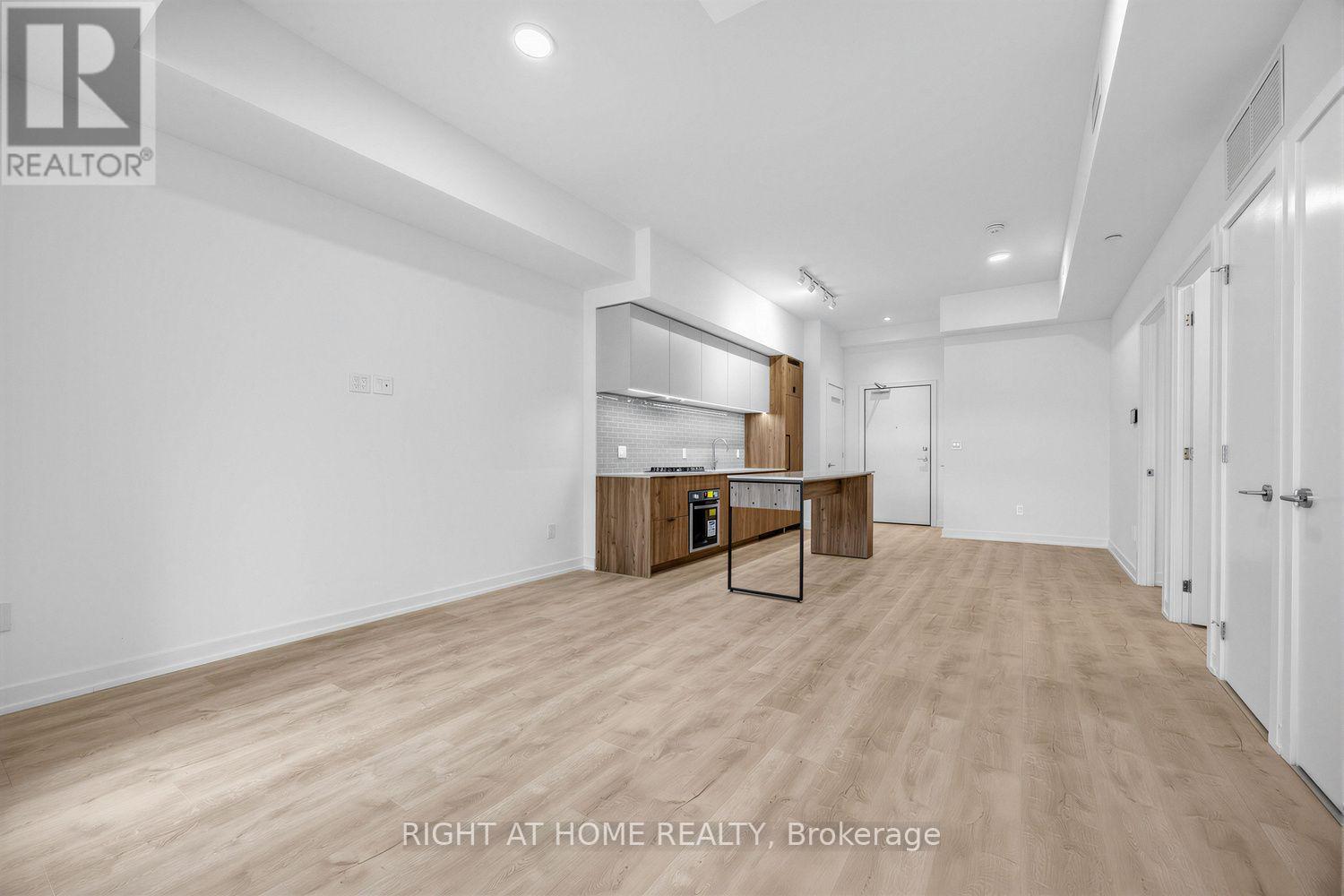 207- 722 Marlee Avenue, Toronto, ON photo 18
