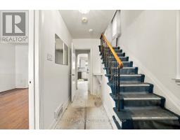 431 Ridelle Avenue, Toronto, ON M6B1K3 Photo 13