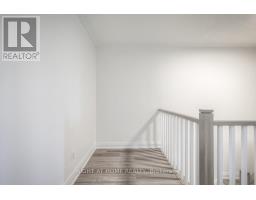 7401 Village Walk, Mississauga, ON L5W1X6 Photo 32