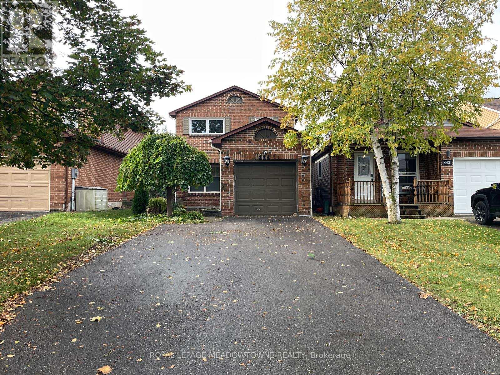 Photo of 444 Vanier Drive