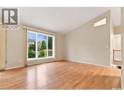 Bedroom - 323 Garvie Road, Saskatoon, SK S7S1A3 Photo 6