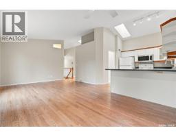 4pc Bathroom - 323 Garvie Road, Saskatoon, SK S7S1A3 Photo 8