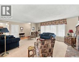 Laundry room - 139 Sunset Drive, Regina, SK S4S2S1 Photo 10