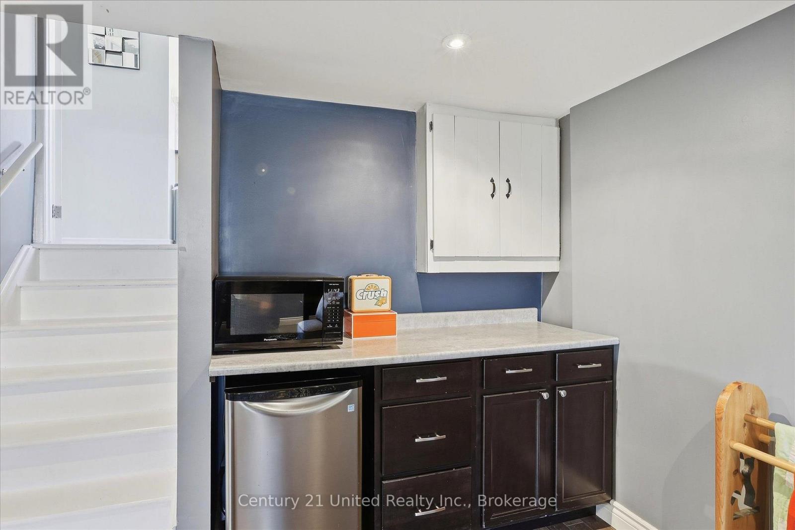 898 Sydenham Road, Peterborough, ON photo 32