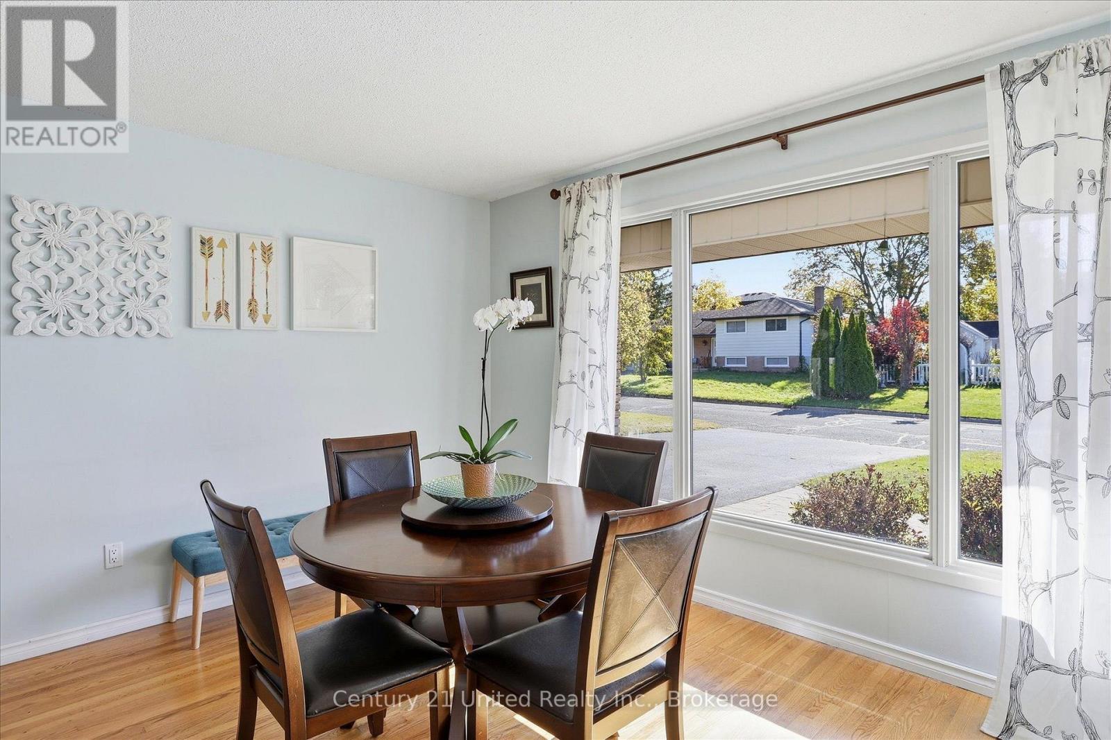 898 Sydenham Road, Peterborough, ON photo 8