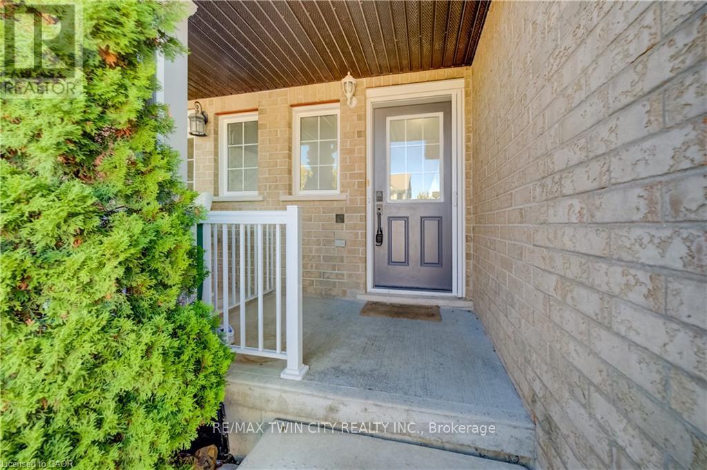 63 SORRENTO STREET — photo 3