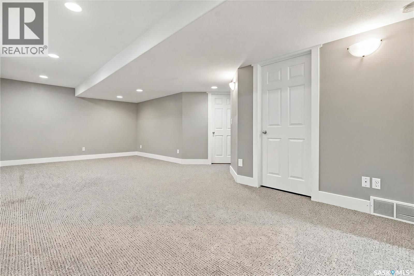 342 Lynd LANE, Saskatoon — photo 35