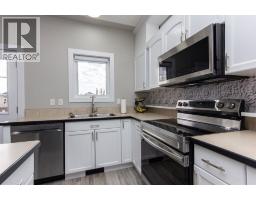 Bedroom - 55 Viscount Drive, Red Deer, AB T4R0G6 Photo 11