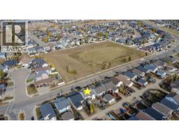 55 Viscount Drive, Red Deer, AB T4R0G6 Photo 39
