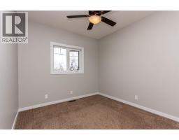 55 Viscount Drive, Red Deer, AB T4R0G6 Photo 13