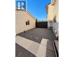 Other - 4111 58 Street Ne, Calgary, AB T1Y4G1 Photo 8