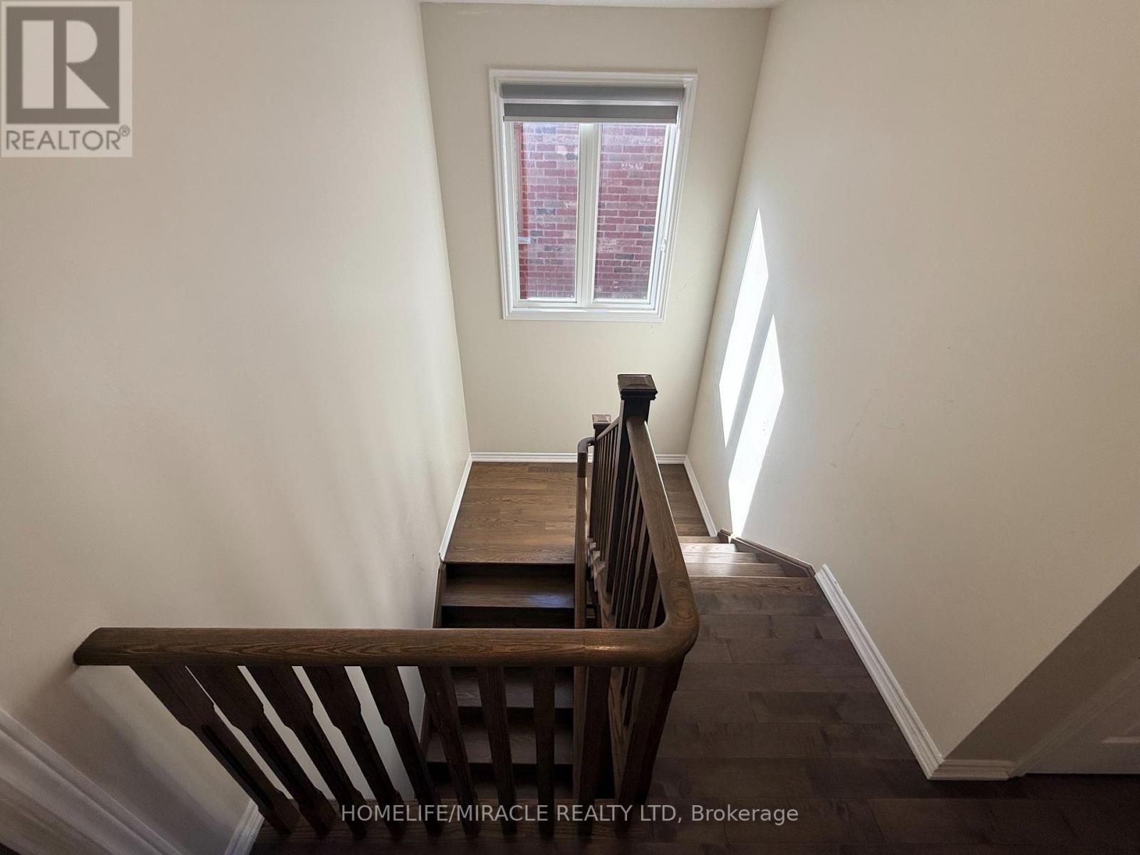 1301 Apollo Street, Oshawa, ON photo 17