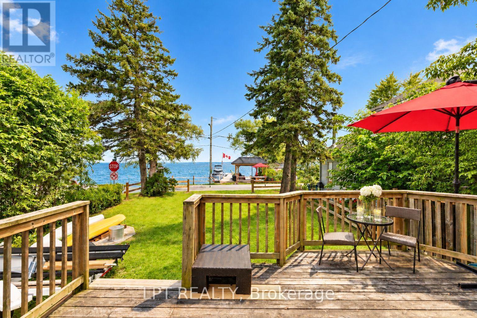 427 LAKE DRIVE E - 31