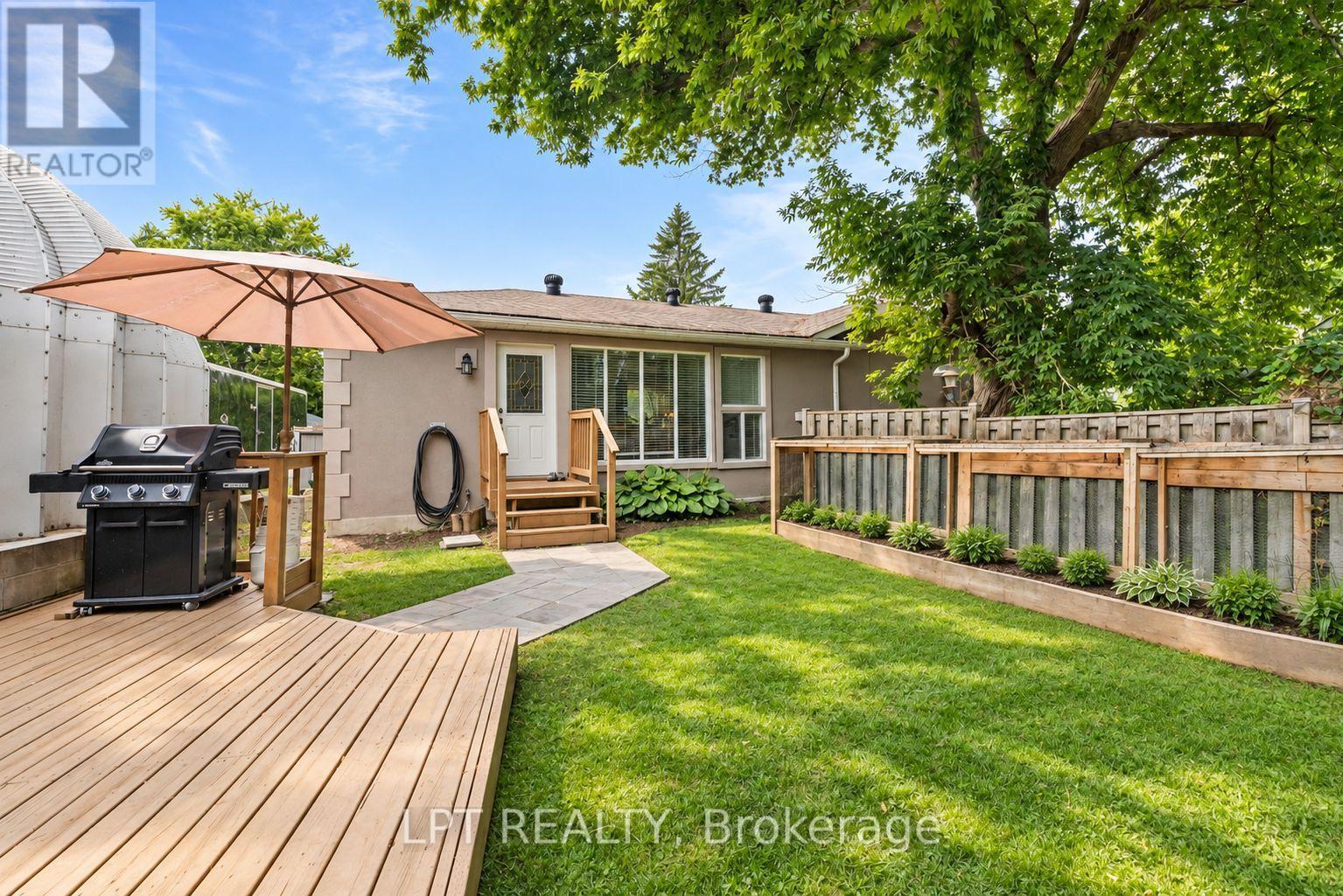 427 Lake Drive East, Georgina, ON photo 32