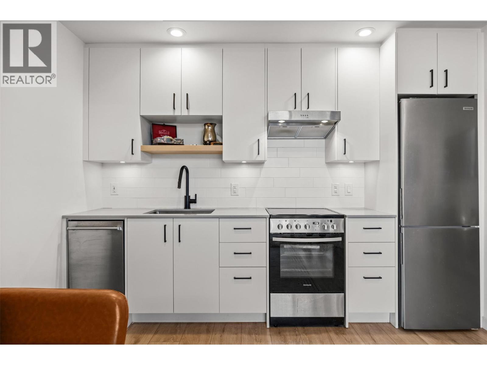 660 Cawston Avenue Unit# 311, Kelowna