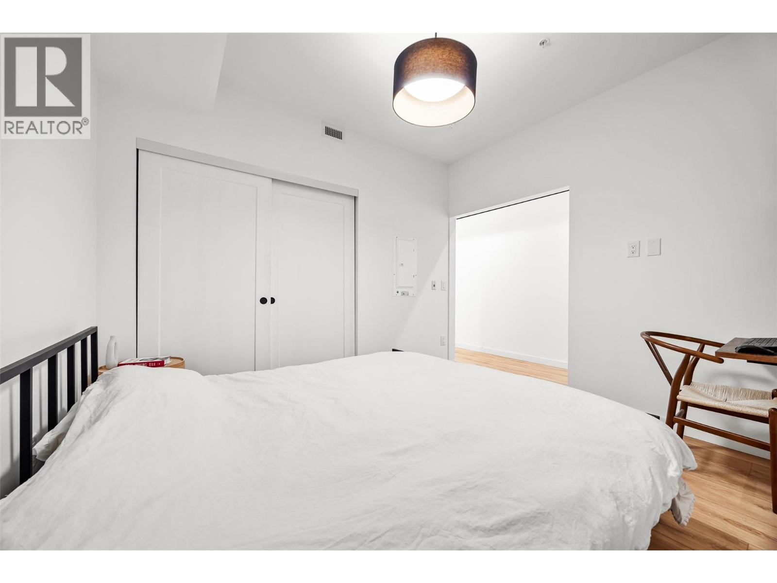 #311 660 Cawston Avenue - 6